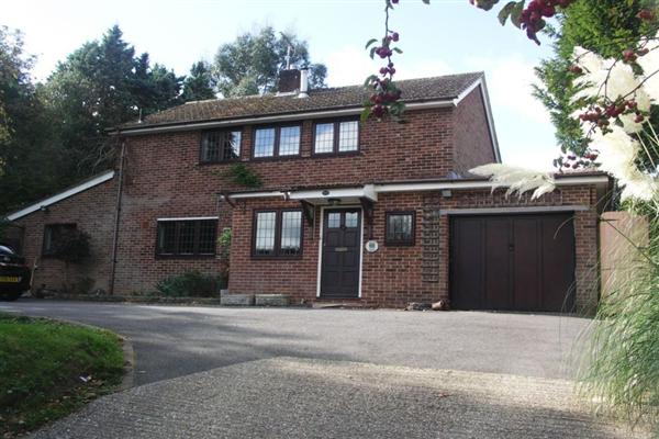 Detached House, 4 bedrooms