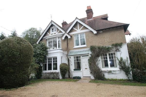 Detached House, 5 bedrooms