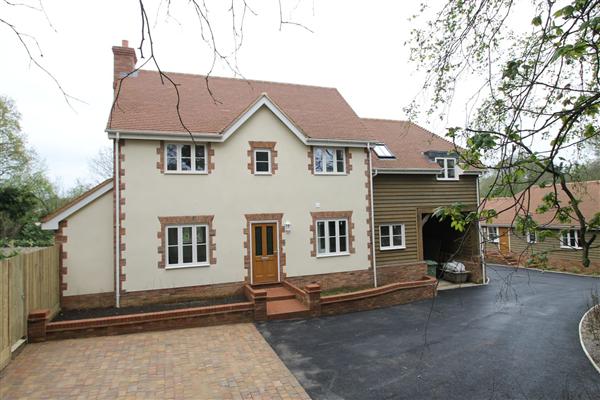 Detached House, 4 bedrooms