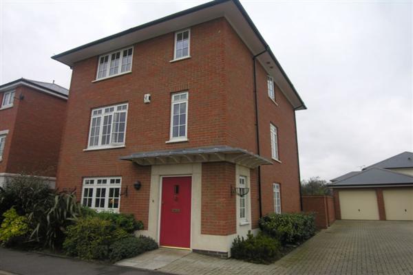Detached House, 4 bedrooms, Freehold