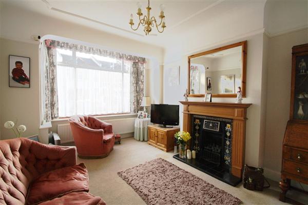 Mid-Terrace House, 3 bedrooms