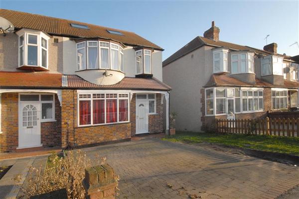 End-of-Terrace House, 4 bedrooms