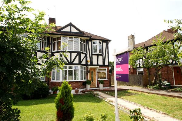 Aboyne Drive, Raynes Park, London, SW20