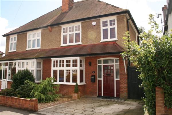 Semi-Detached House, 3 bedrooms, Freehold