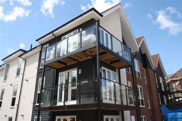 Semi-Detached House, 3 bedrooms