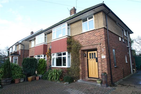 Semi-Detached House, 4 bedrooms
