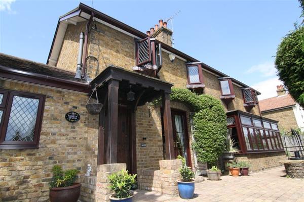 Detached House, 5 bedrooms