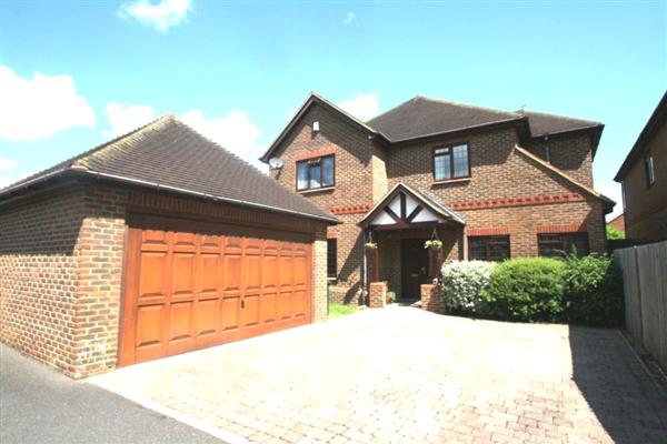 Detached House, 5 bedrooms, Freehold