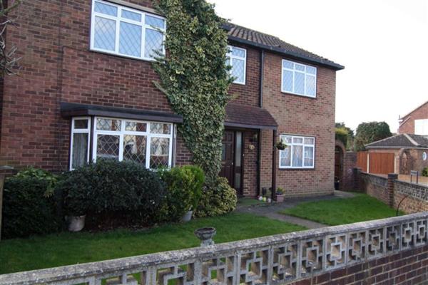 Semi-Detached House, 5 bedrooms
