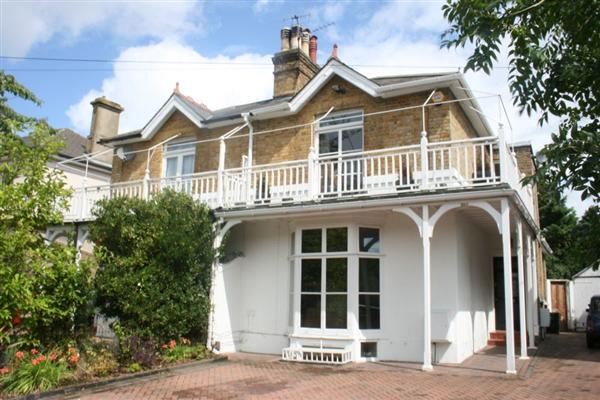 Semi-Detached House, 4 bedrooms