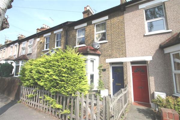 Mid-Terrace House, 3 bedrooms