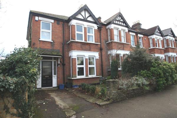 End-of-Terrace House, 3 bedrooms, Freehold