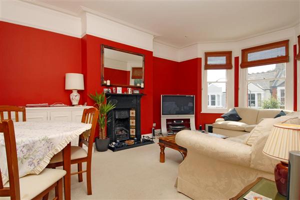 Flat / Apartment, 2 bedrooms, Leasehold