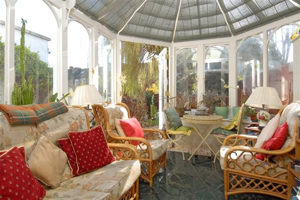 Mid-Terrace House, 4 bedrooms
