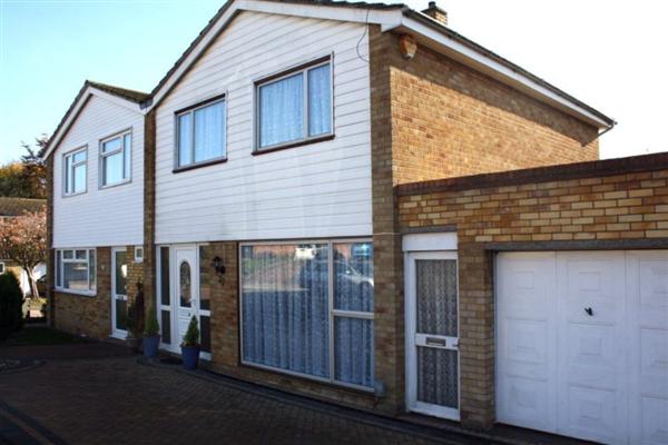 Semi-Detached House, 3 bedrooms, Freehold