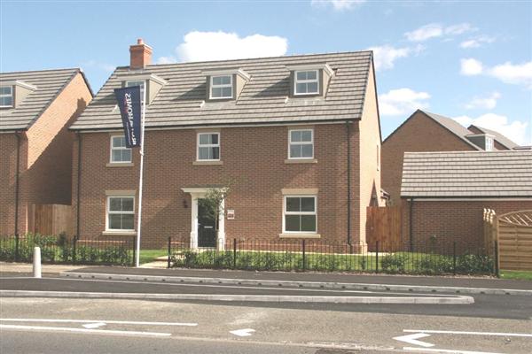 Detached House, 5 bedrooms, Freehold