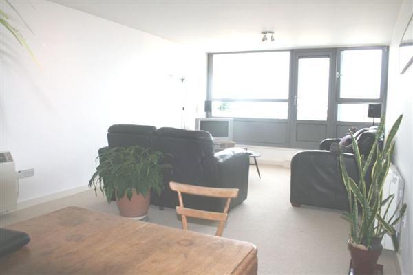 Flat / Apartment, 2 bedrooms, Leasehold