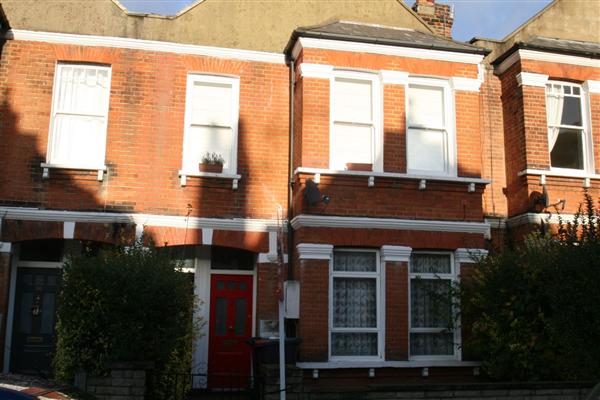 Flat / Apartment, 3 bedrooms