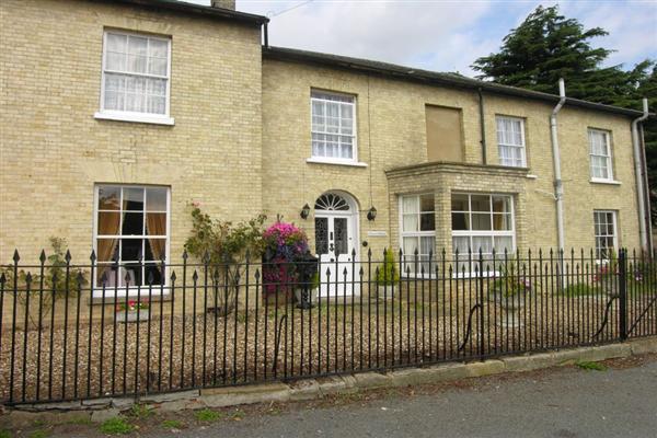 Detached House, 6 bedrooms, Freehold