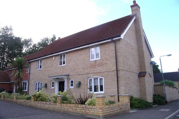 Detached House, 4 bedrooms, Freehold