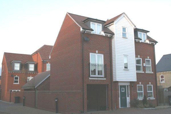 Other, 4 bedrooms, Freehold