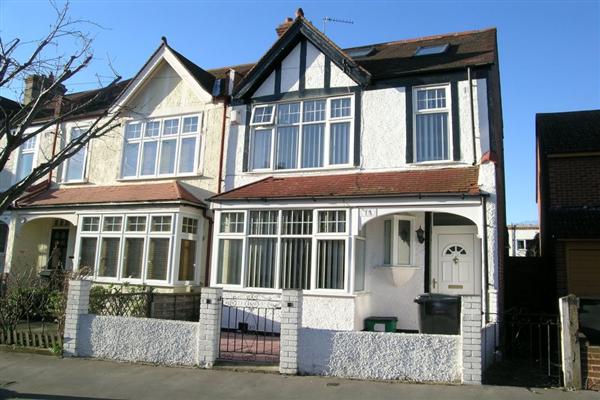 Semi-Detached House, 4 bedrooms, Freehold