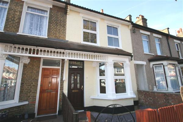 Mid-Terrace House, 3 bedrooms