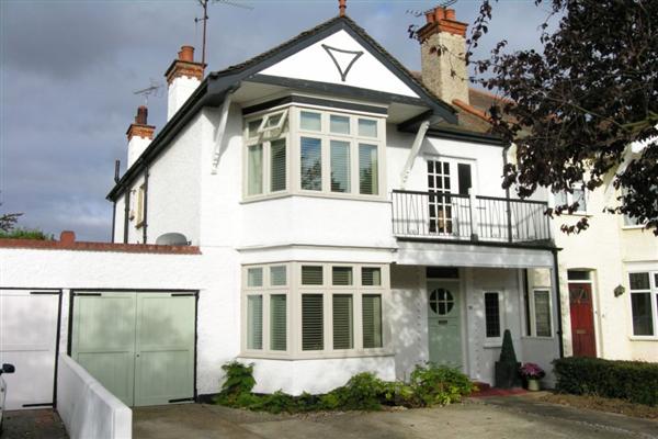 Semi-Detached House, 4 bedrooms
