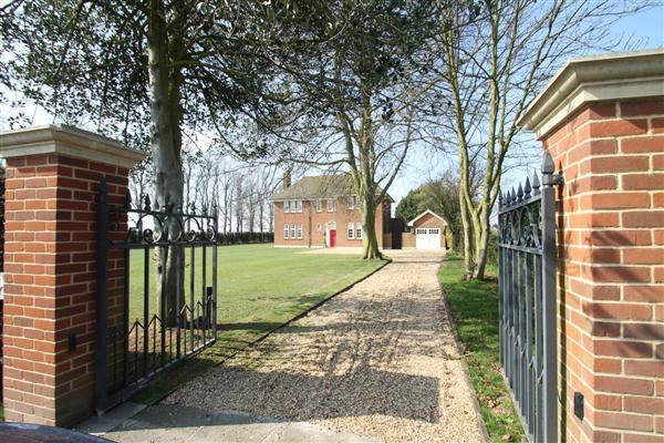 Detached House, 4 bedrooms