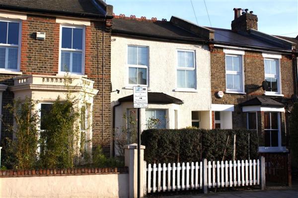 End-of-Terrace House, 3 bedrooms