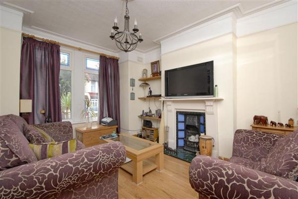 Mid-Terrace House, 3 bedrooms