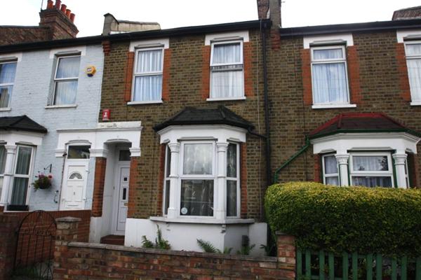 Mid-Terrace House, 3 bedrooms, Freehold