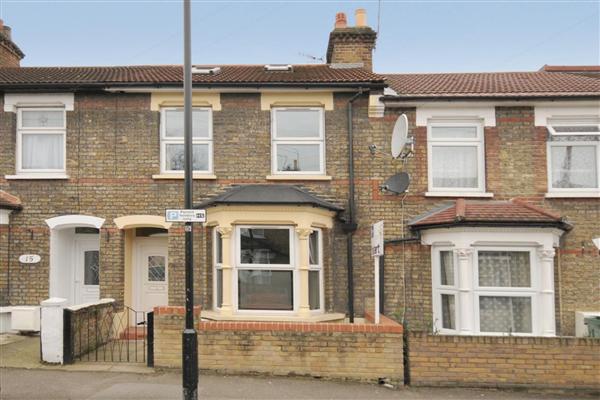 Mid-Terrace House, 4 bedrooms