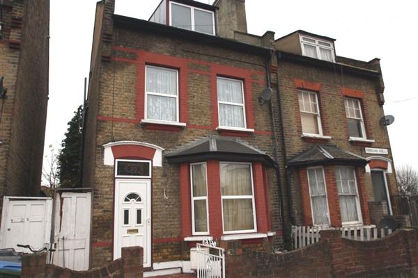 Semi-Detached House, 4 bedrooms