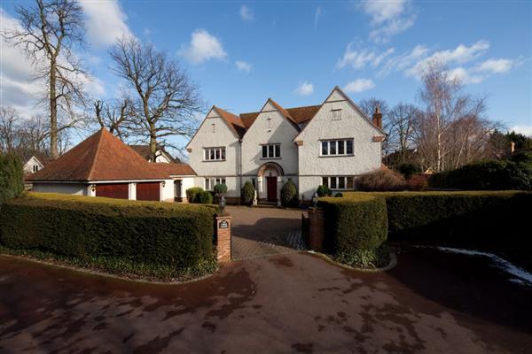 Detached House, 5 bedrooms, Freehold