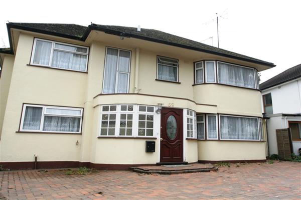 Detached House, 6 bedrooms