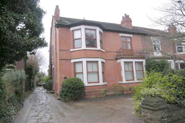 Semi-Detached House, 4 bedrooms, Freehold