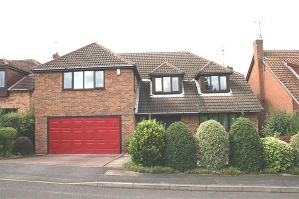 Detached House, 5 bedrooms
