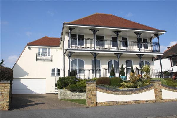 Chalkwell Esplanade