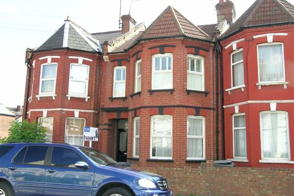 Flat / Apartment, 2 bedrooms, Leasehold