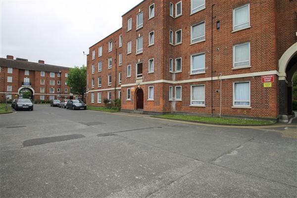 Priory Close, High Path, SW19
