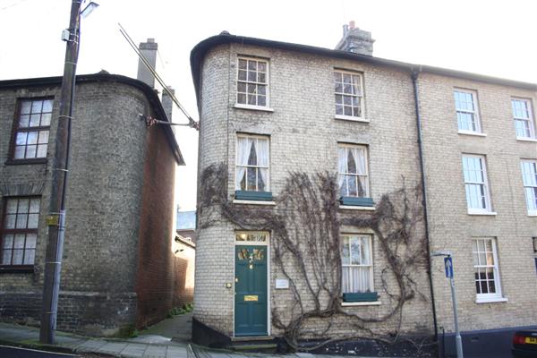 End-of-Terrace House, 2 bedrooms