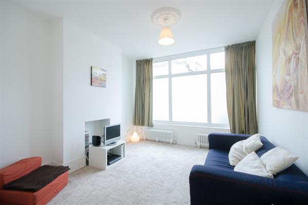Avondale Rise, SE15