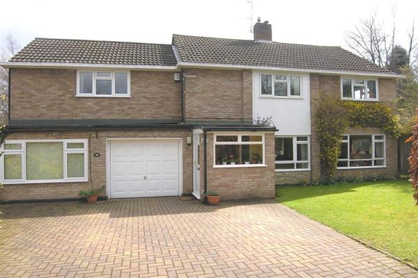 Detached House, 5 bedrooms, Freehold