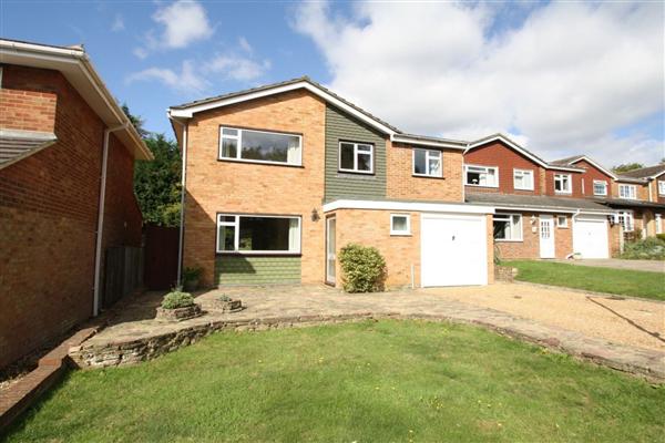 Detached House, 4 bedrooms, Freehold