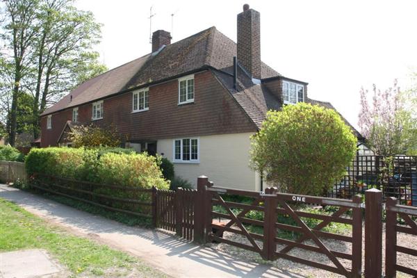 Semi-Detached House, 3 bedrooms