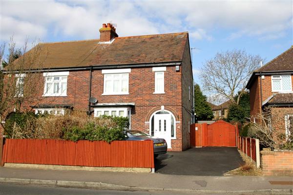 Semi-Detached House, 3 bedrooms