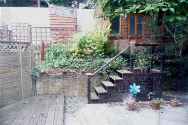 The Mews, Lesley Place