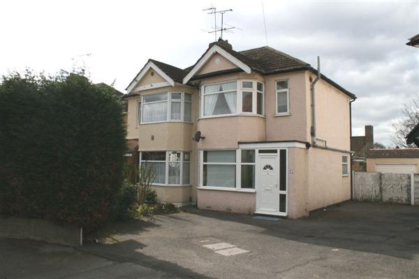 Semi-Detached House, 3 bedrooms, Freehold