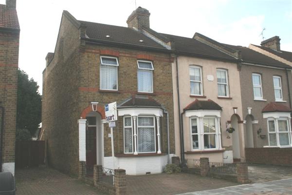 End-of-Terrace House, 3 bedrooms, Freehold